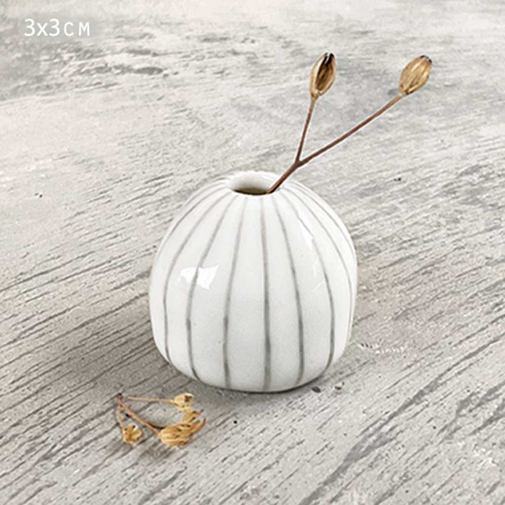 Round Pebble Vase Medium