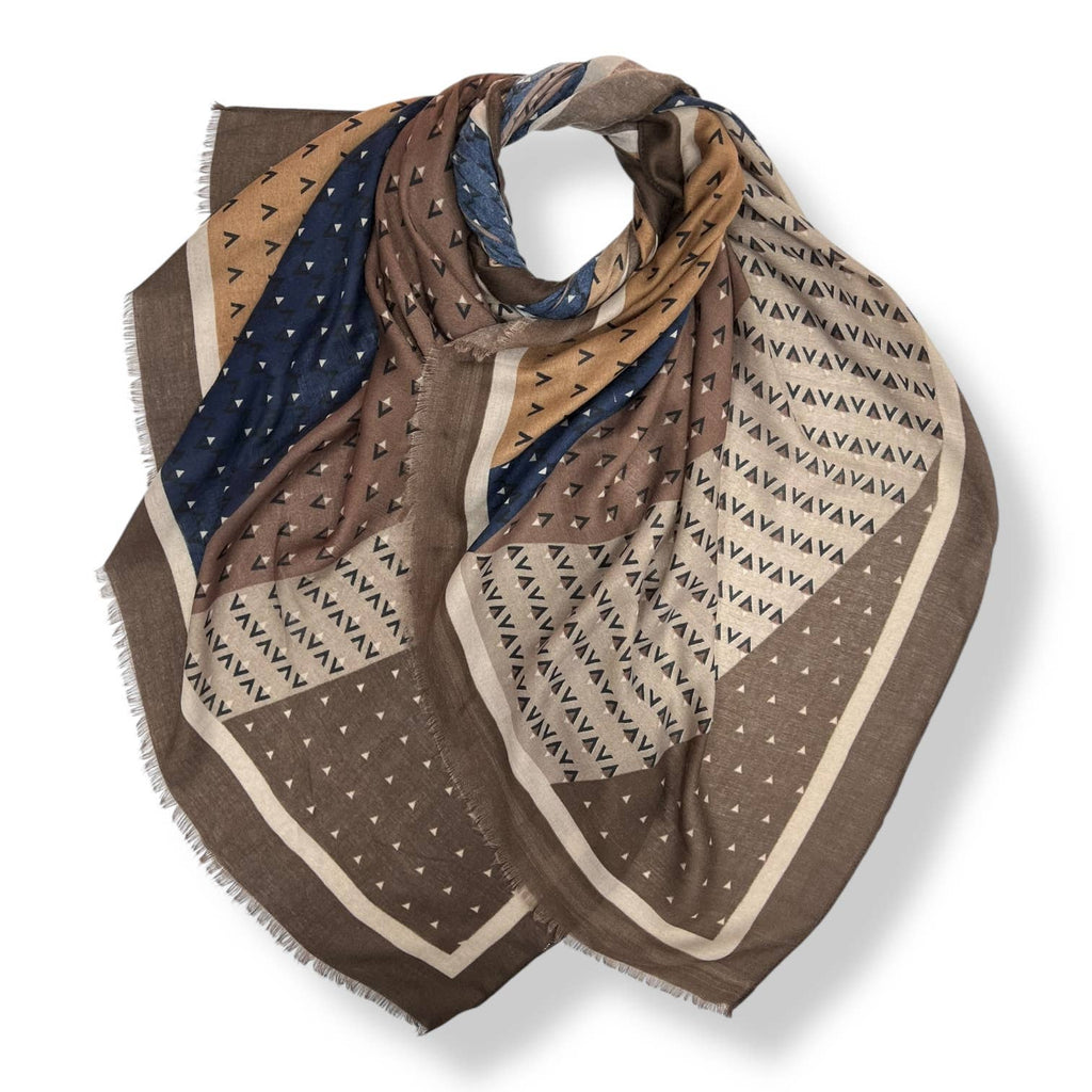 V shape pattern scarf