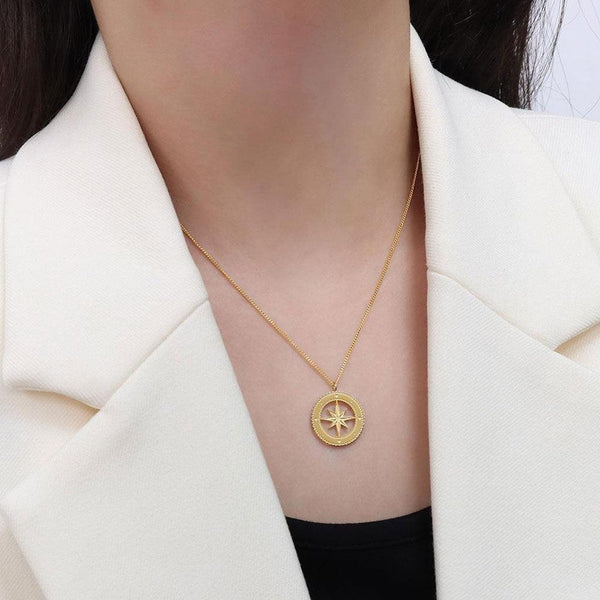 Compass Pendant Necklace In Gold - Insideout
