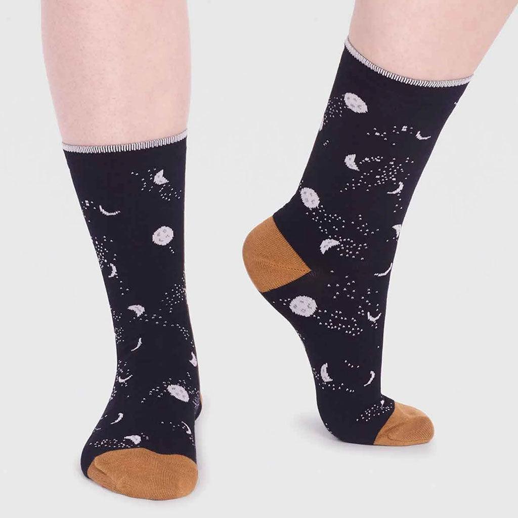 Mona Bamboo Moon Socks Black - Insideout