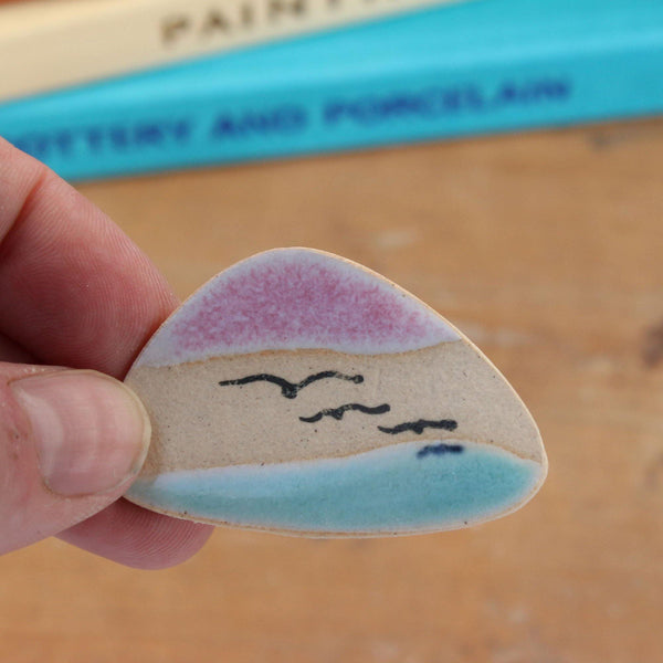 Shoreline Flight Brooch - Insideout