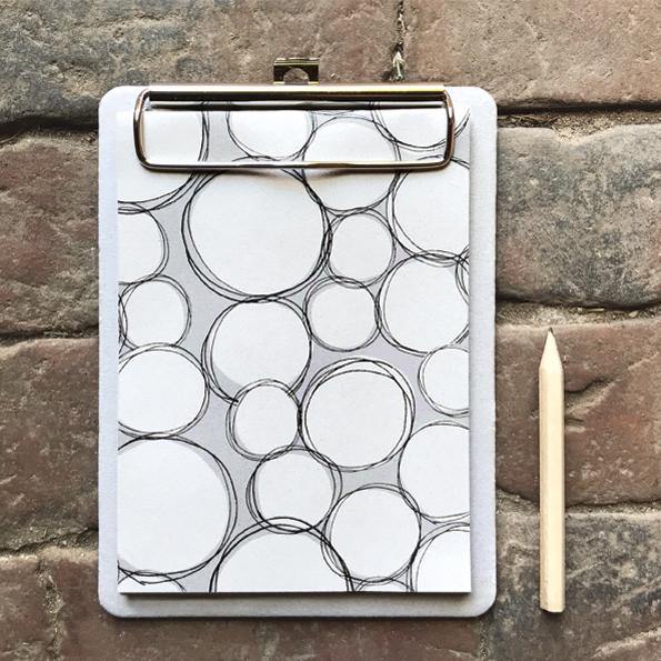 Small Clippy Pad White Bubbles - Insideout