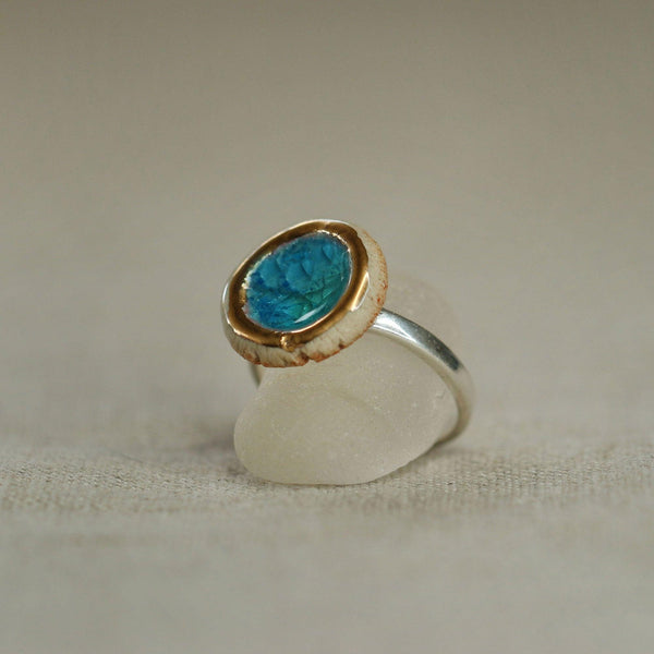 Small Round Blue Emerald Lagoon Ring - Insideout