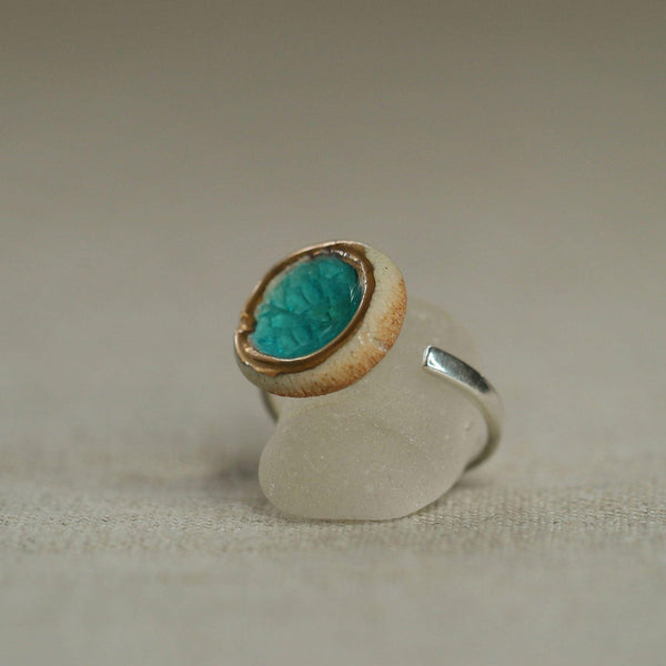 Small Round Emerald Turquoise Lagoon Ring - Insideout